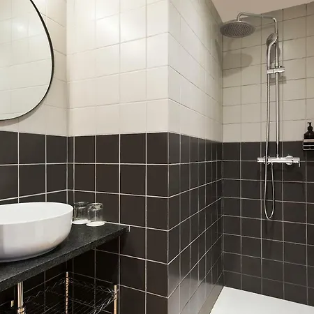 Brick 3* バルセロナ